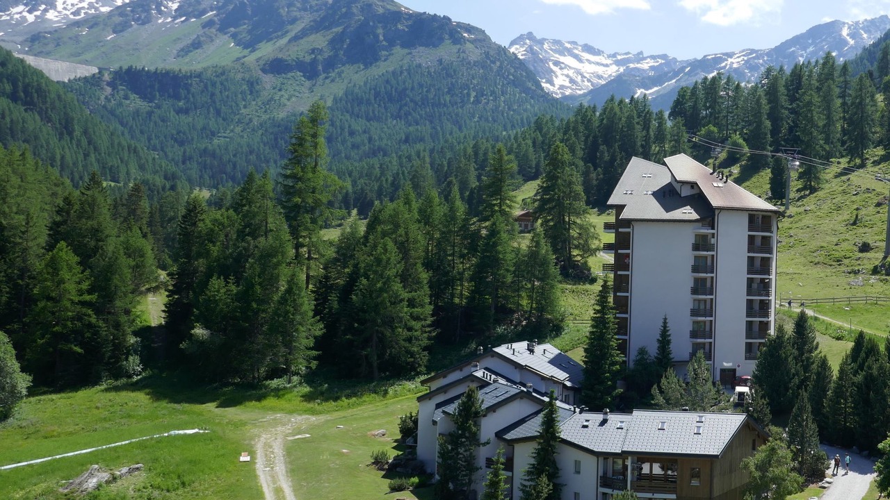 Photo of Outdoor in Noveli