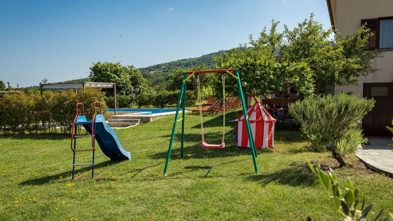 Photo of Outdoor in Pican