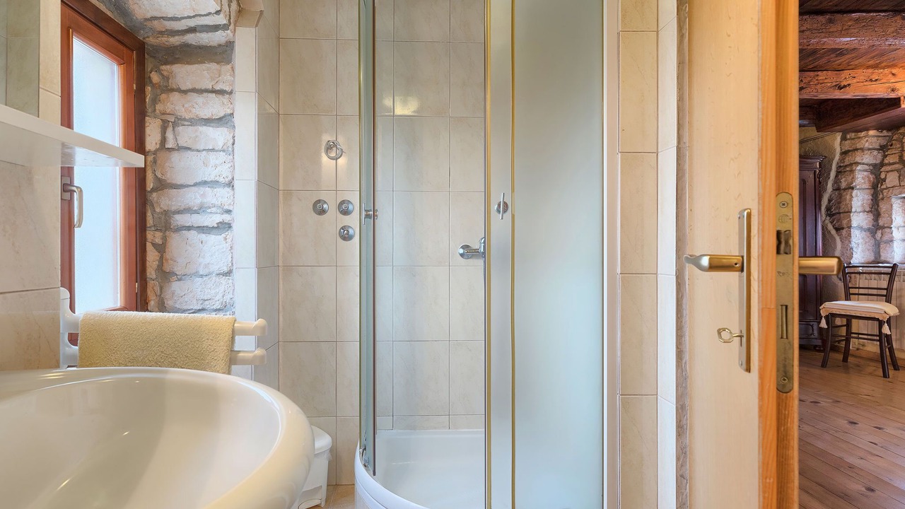 Photo of Bathroom in Muzini