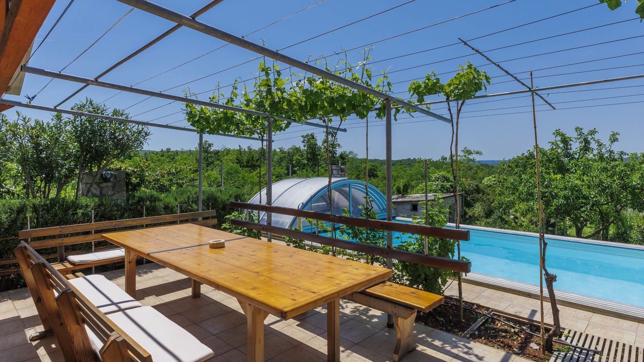 Photo of Outdoor in Kapelica