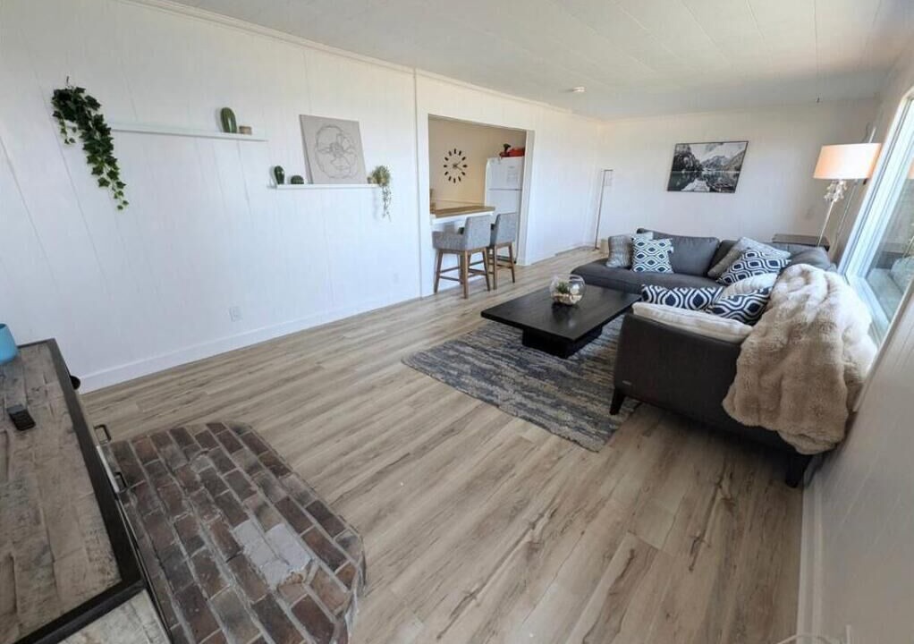 Photo of Livingroom in Lafontaine