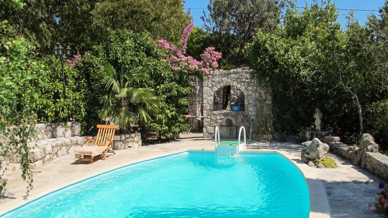 Photo of Outdoor in Bacina