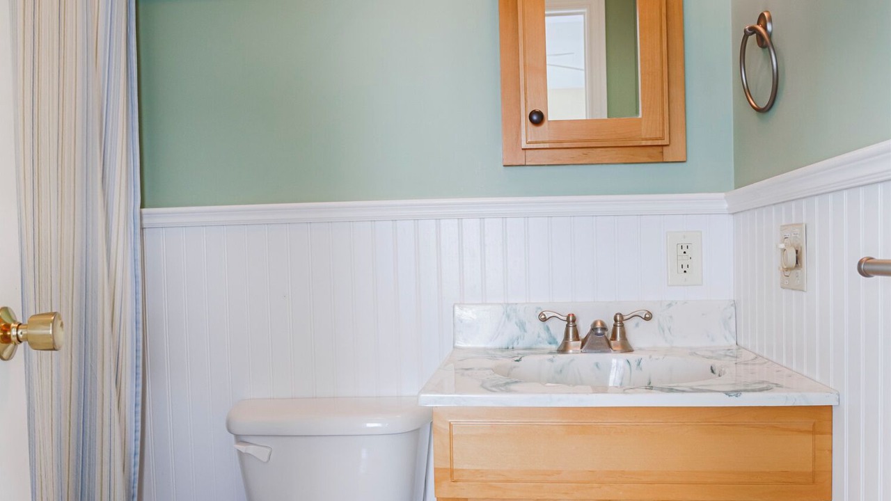 Photo of Bathroom in Town of Jerusalem