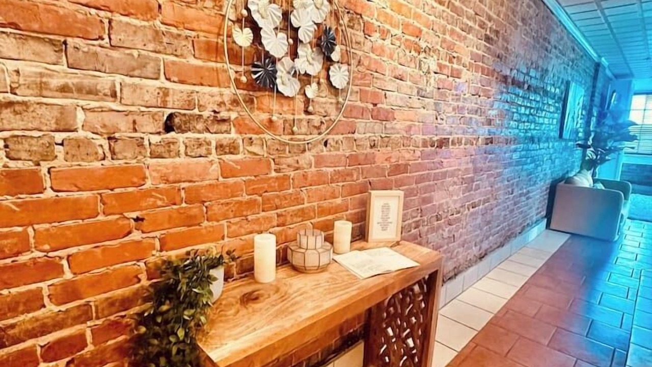 Photo of Others in Gadsden