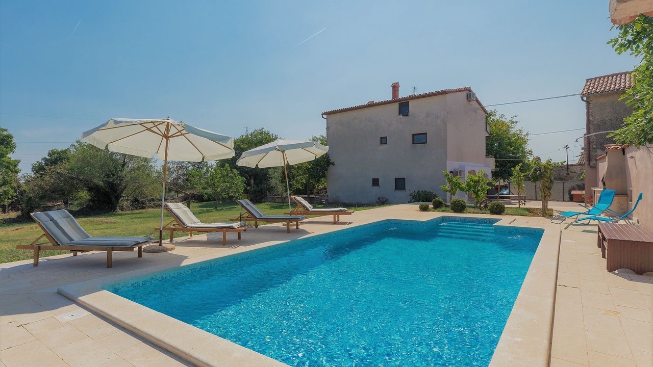 Photo of Outdoor in Divsici