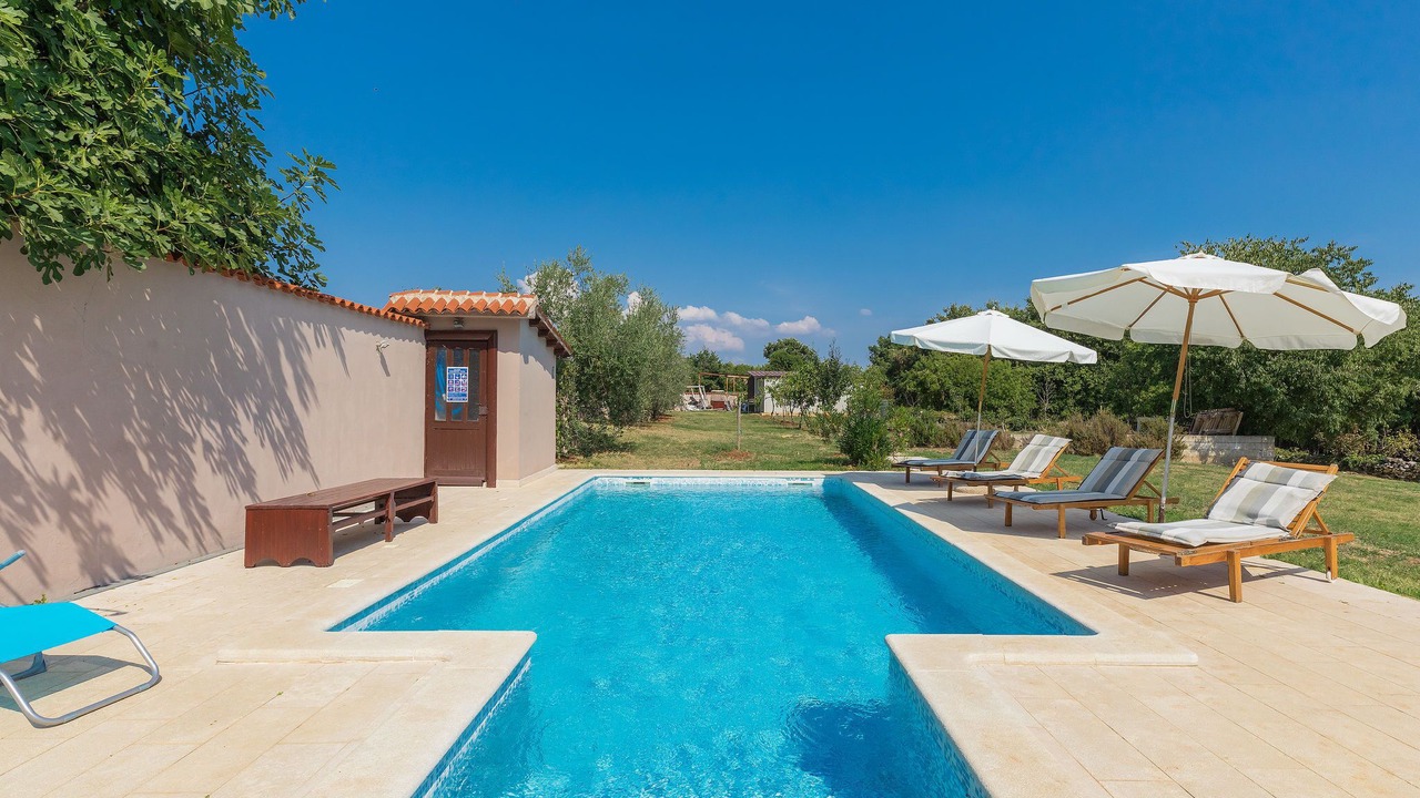 Photo of Outdoor in Divsici