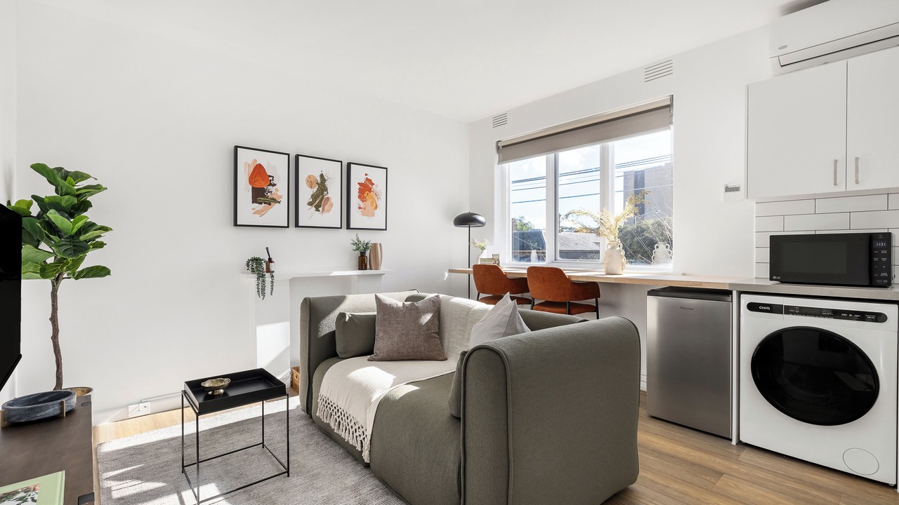 Photo of Livingroom in St Kilda