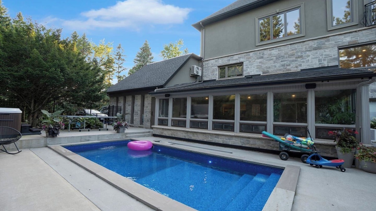 Photo of Outdoor in Halton Regional Municipality