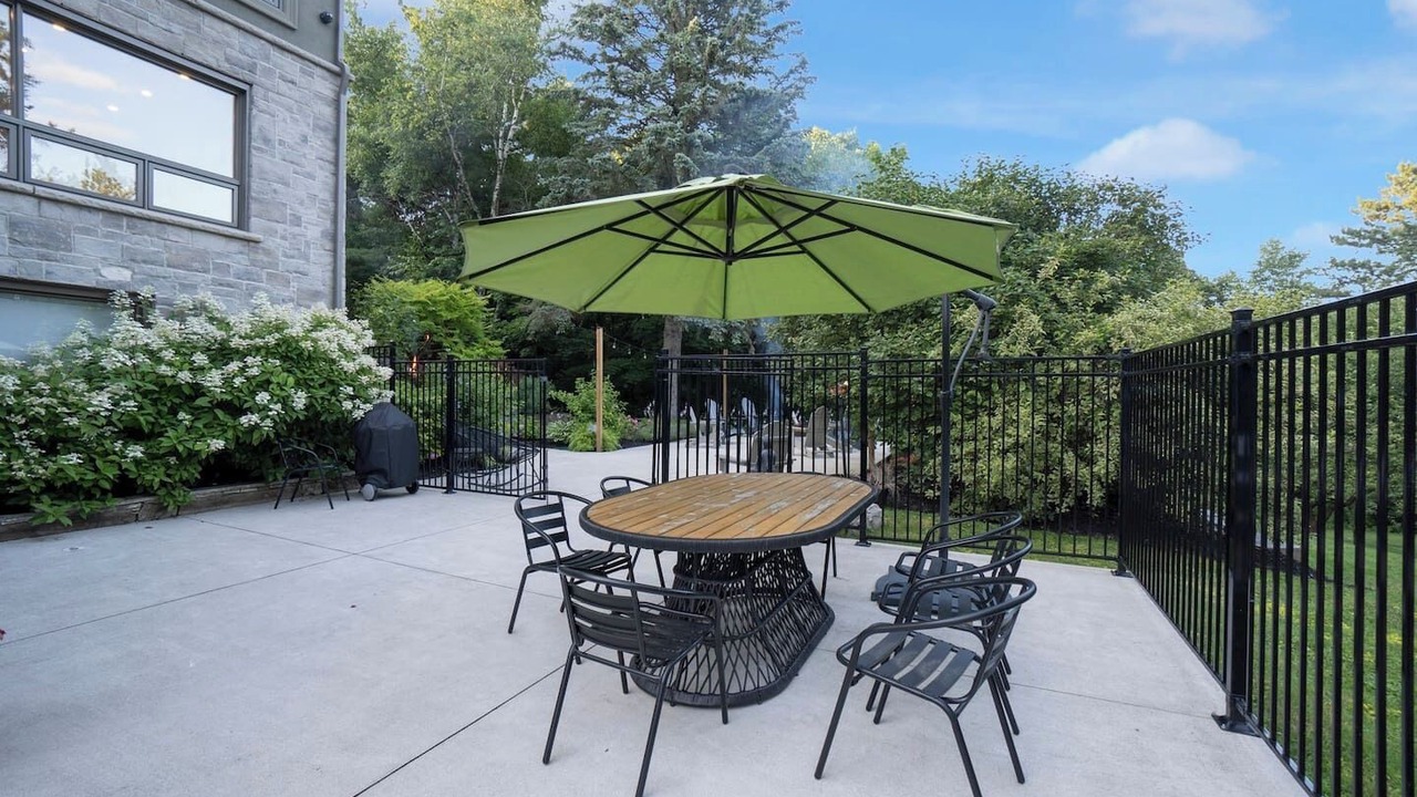 Photo of Outdoor in Halton Regional Municipality