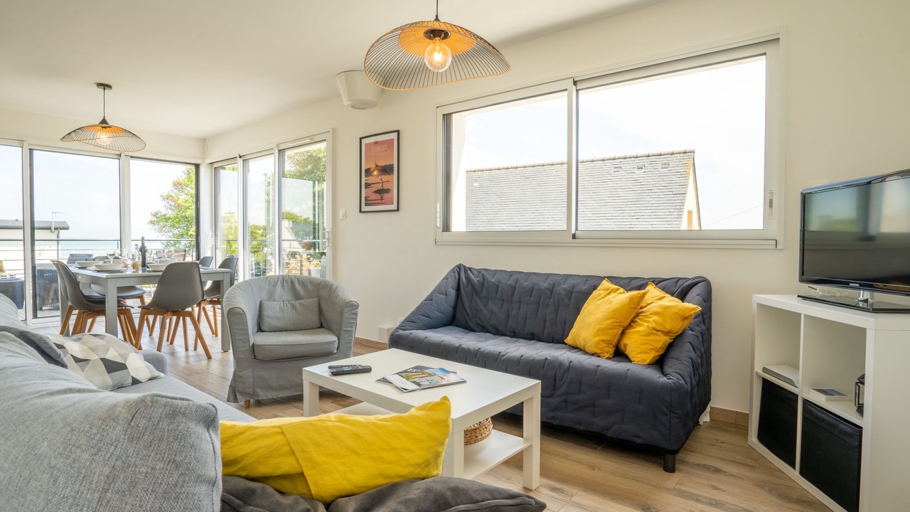 Photo of Livingroom in Plouneour-Trez