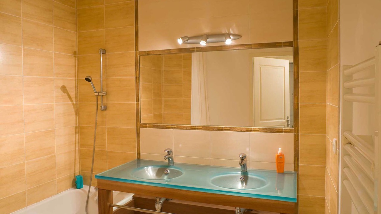 Photo of Bathroom in L'Aiguillon-sur-Vie