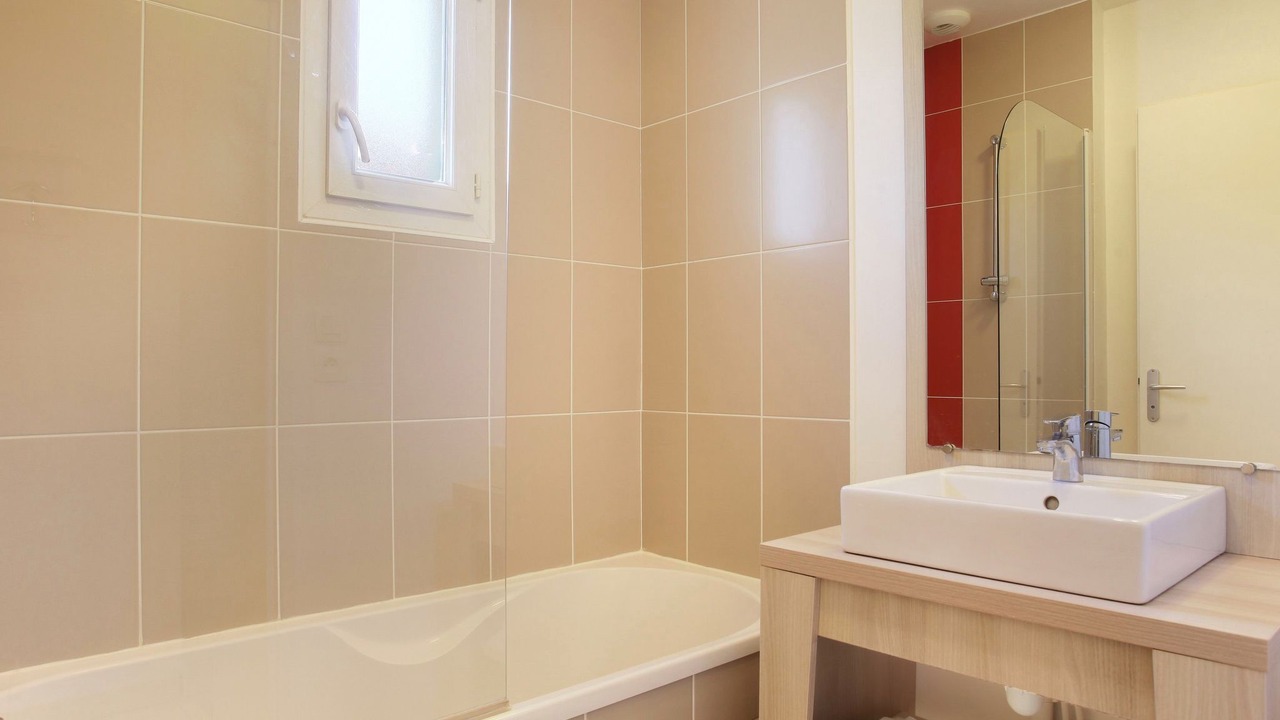 Photo of Bathroom in Aigues-Mortes