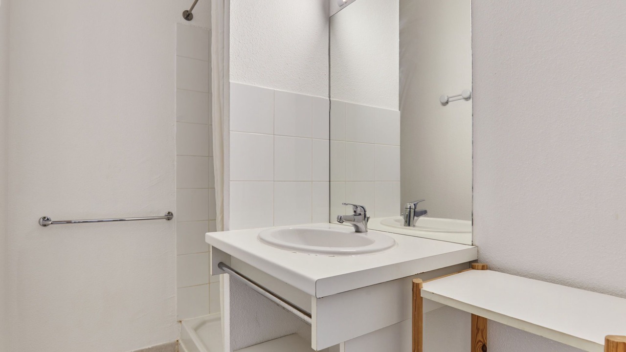 Photo of Bathroom in Vendres