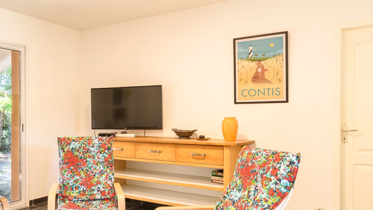 Photo of Livingroom in Saint-Julien-en-Born