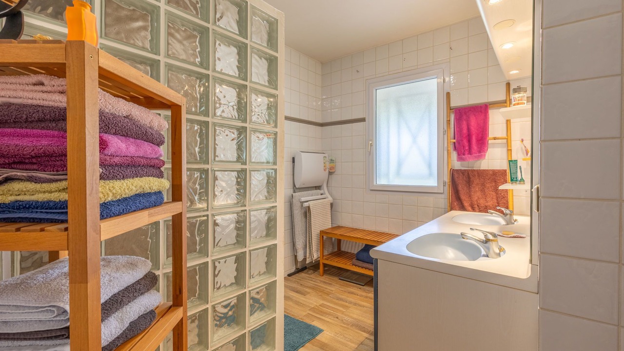 Photo of Bathroom in Corneilhan