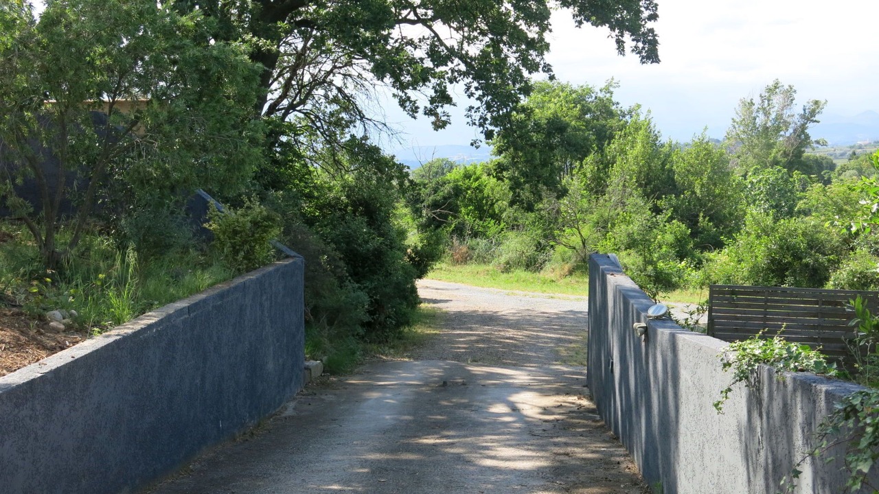 Photo of Others in Corneilhan