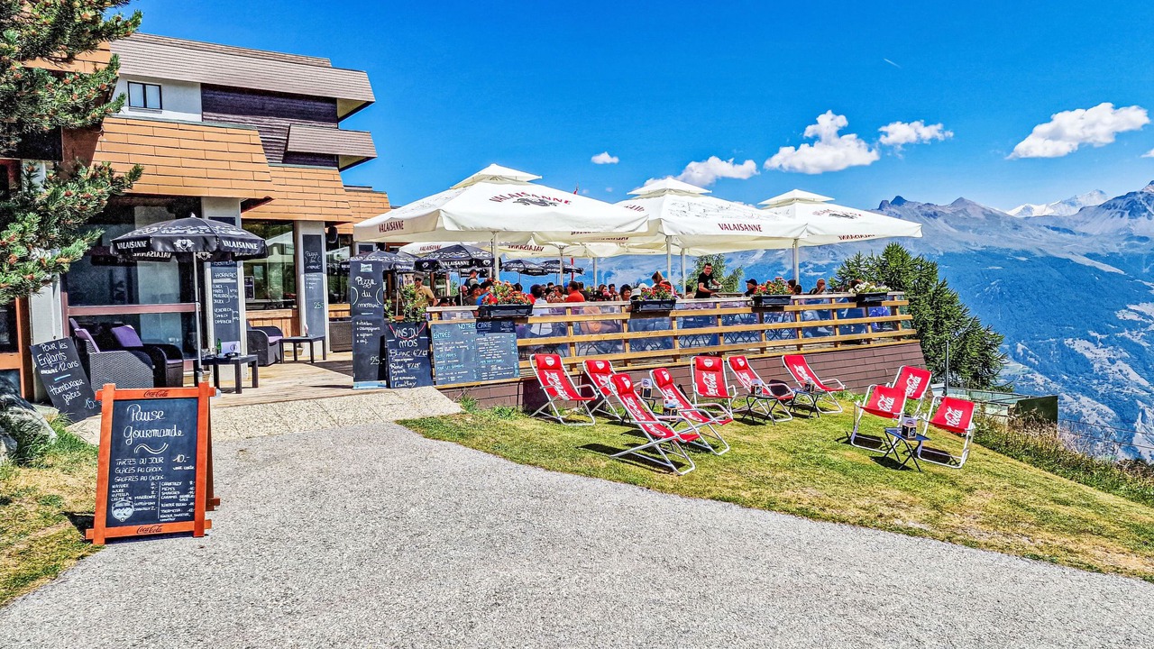 Photo of Outdoor in Vex