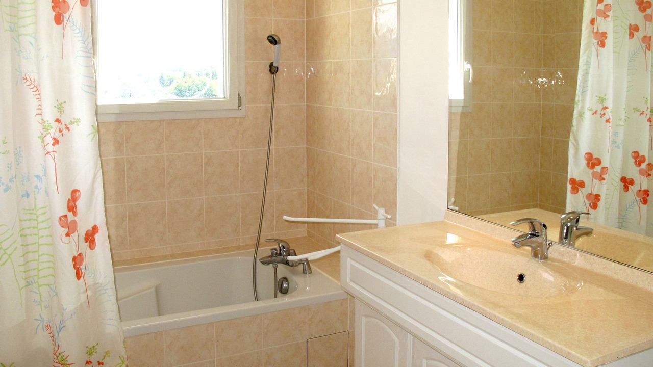 Photo of Bathroom in Valreas
