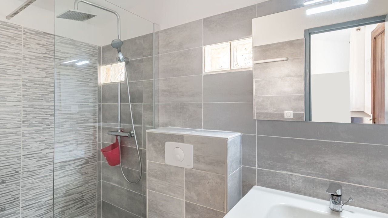 Photo of Bathroom in Sari-Solenzara