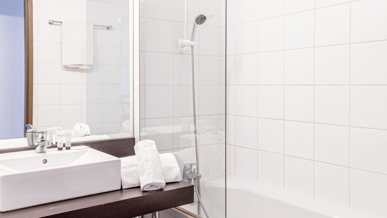 Photo of Bathroom in Eppe-Sauvage
