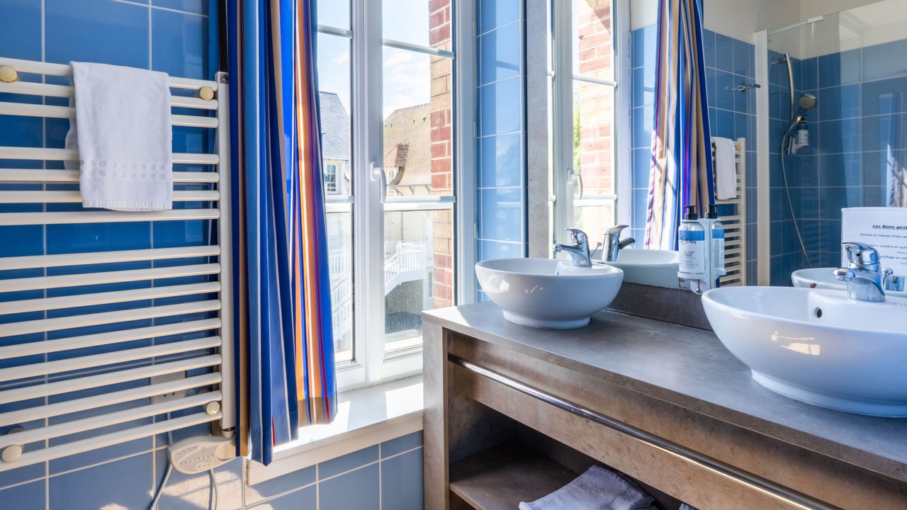 Photo of Bathroom in Cabourg
