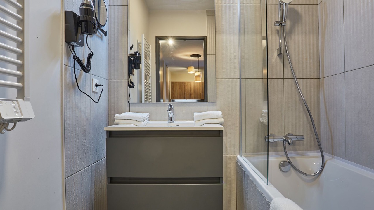 Photo of Bathroom in Saint-Etienne-de-Tinee