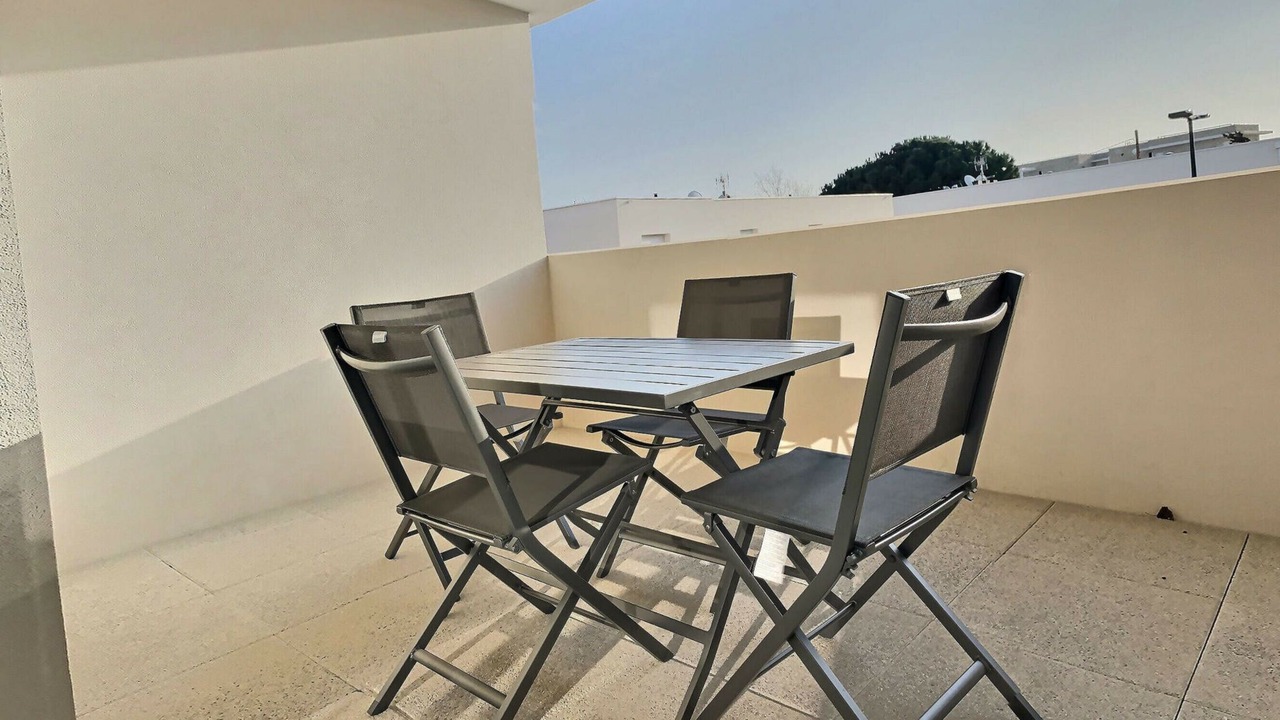 Photo of Bedroom in Serignan