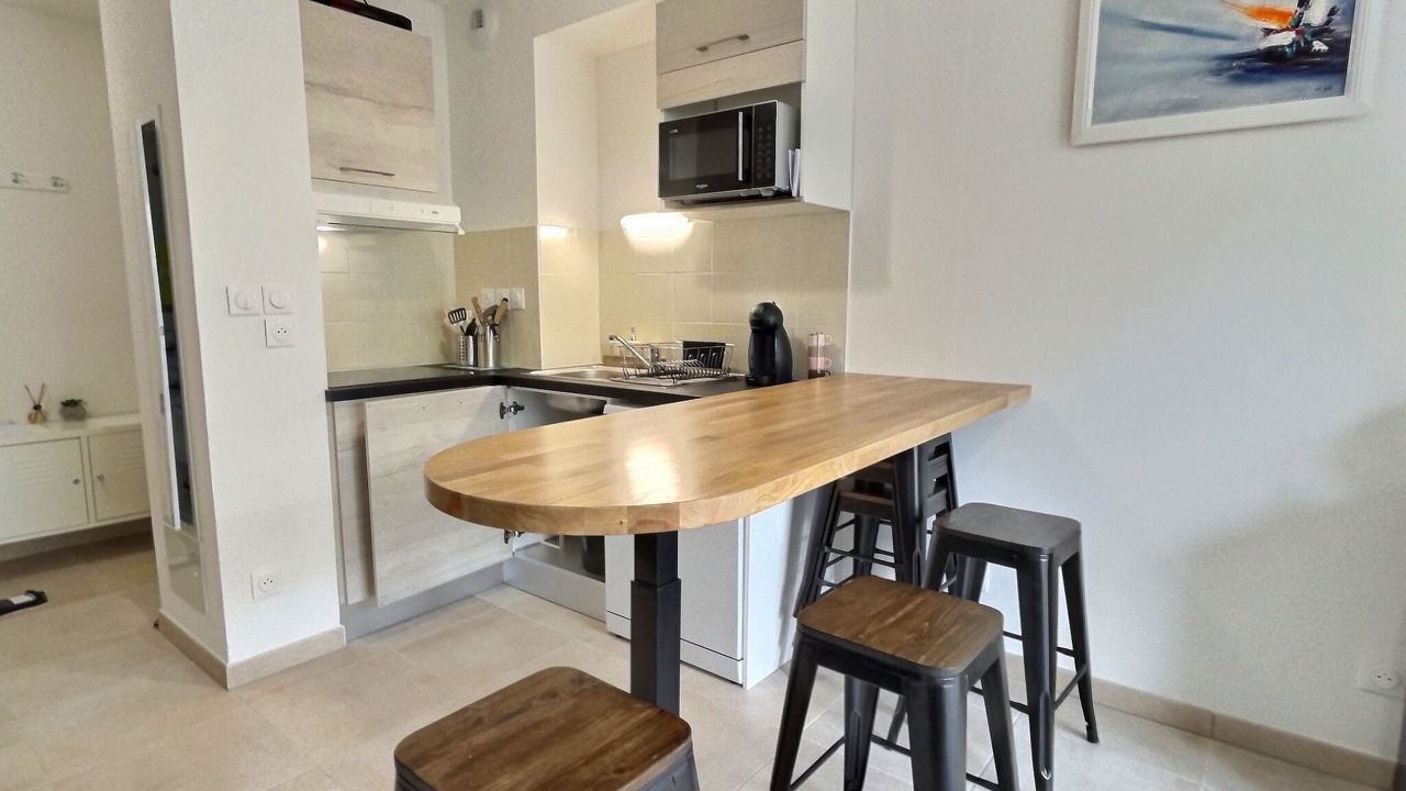 Photo of Bedroom in Serignan