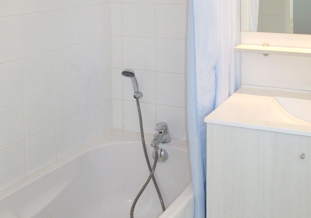 Photo of Bathroom in Parentis-en-Born
