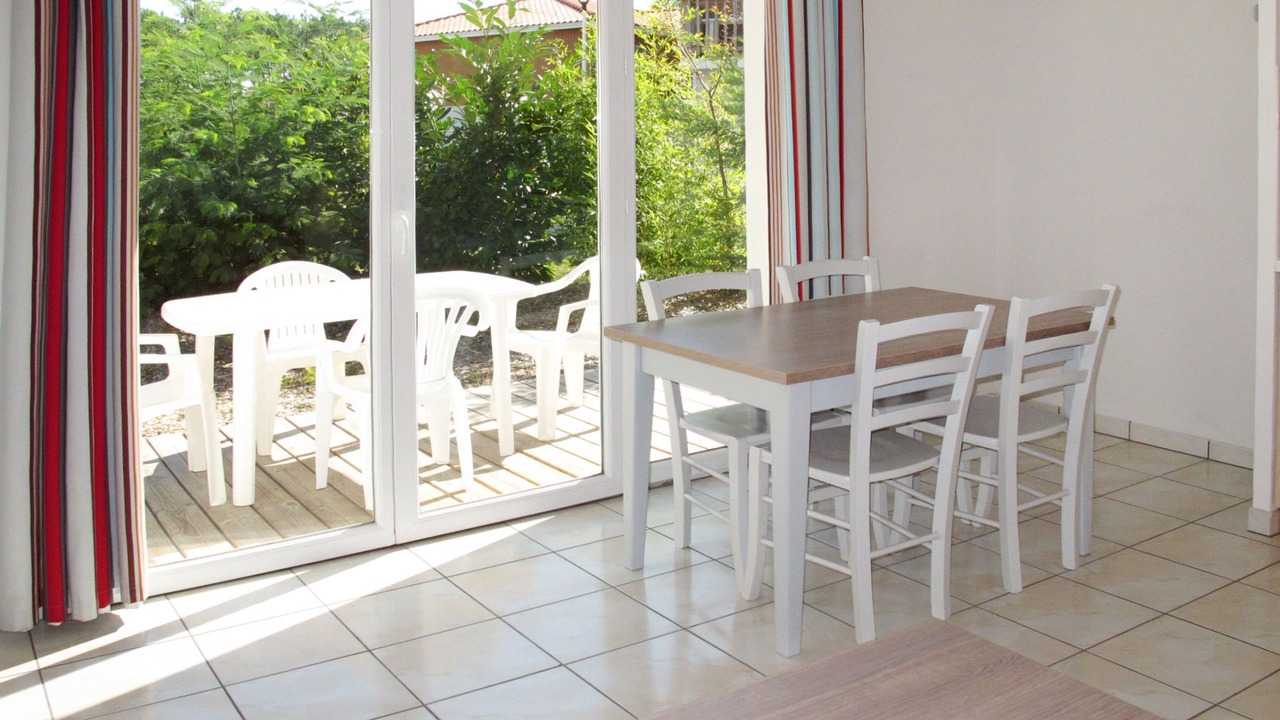 Photo of Bedroom in Parentis-en-Born