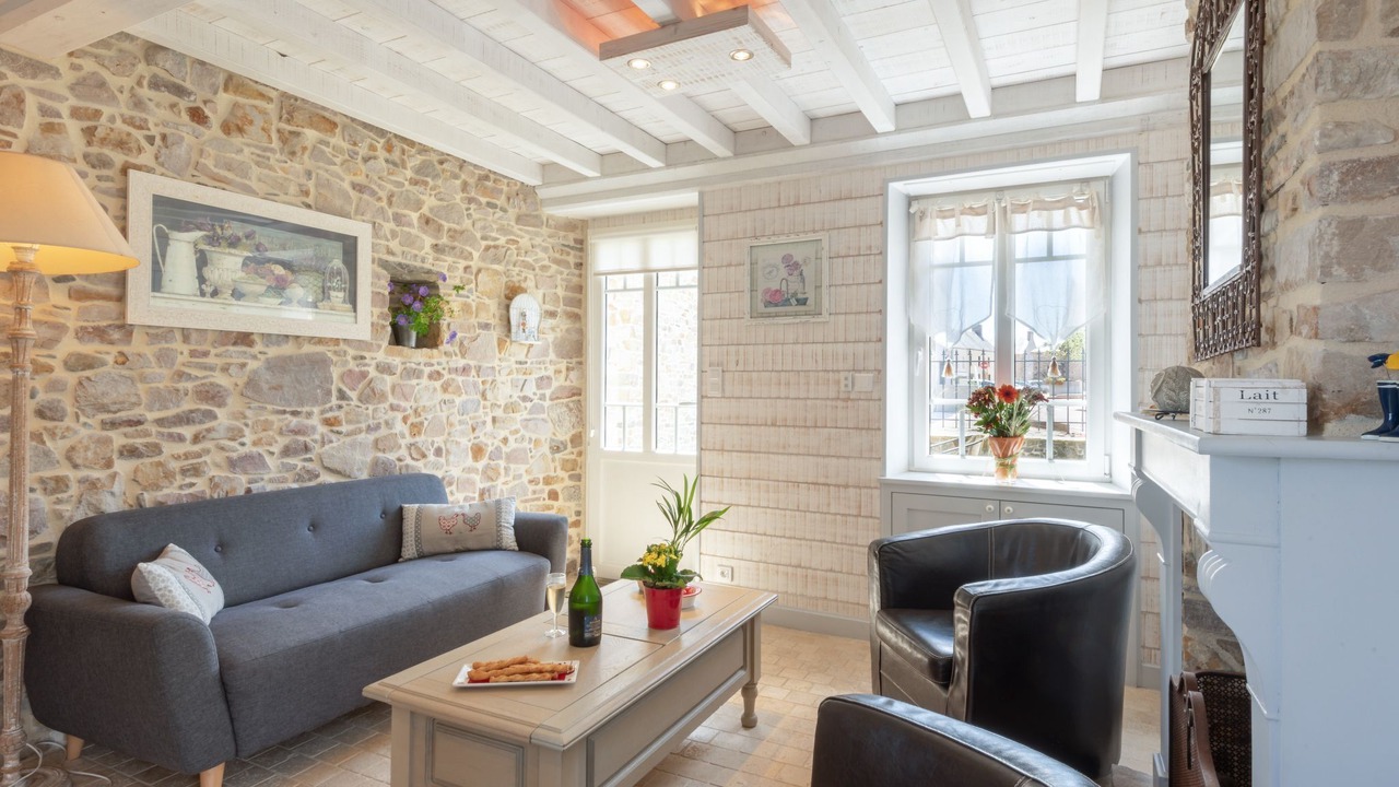 Photo of Livingroom in Creances