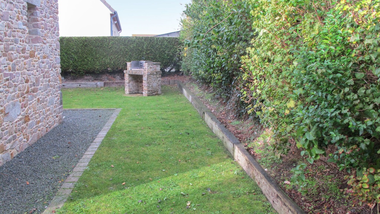 Photo of Others in Creances