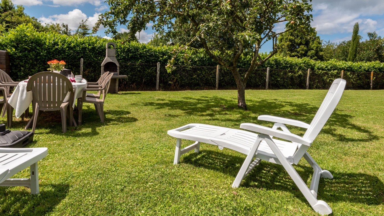 Photo of Others in Commes