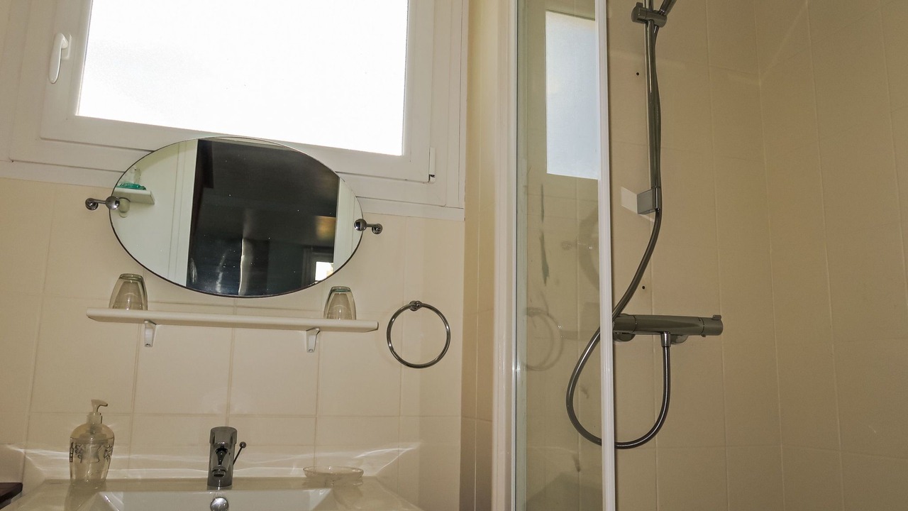 Photo of Bathroom in Pleubian
