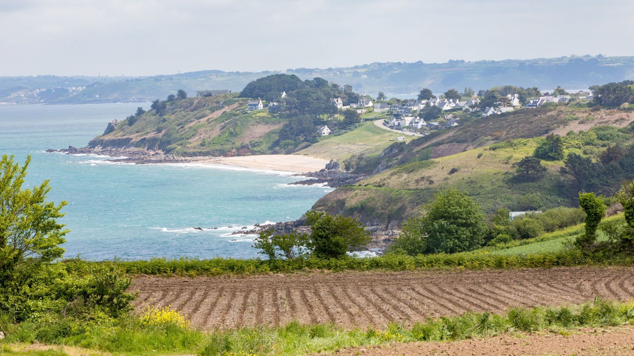 Photo of Others in Locquirec