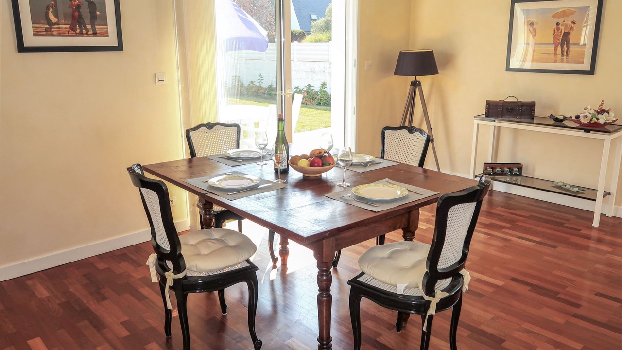 Photo of Bedroom in Tregunc