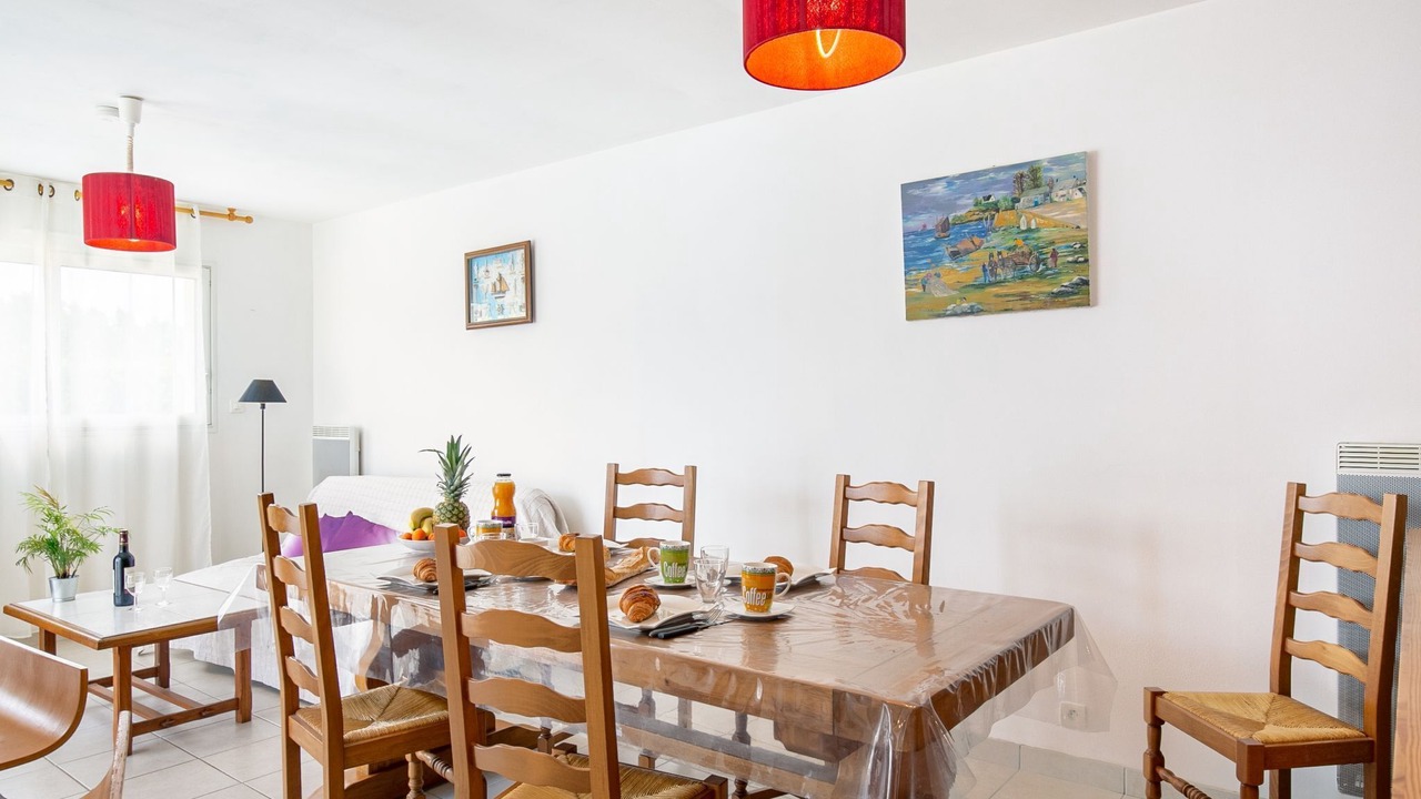 Photo of Bedroom in Kerlouan