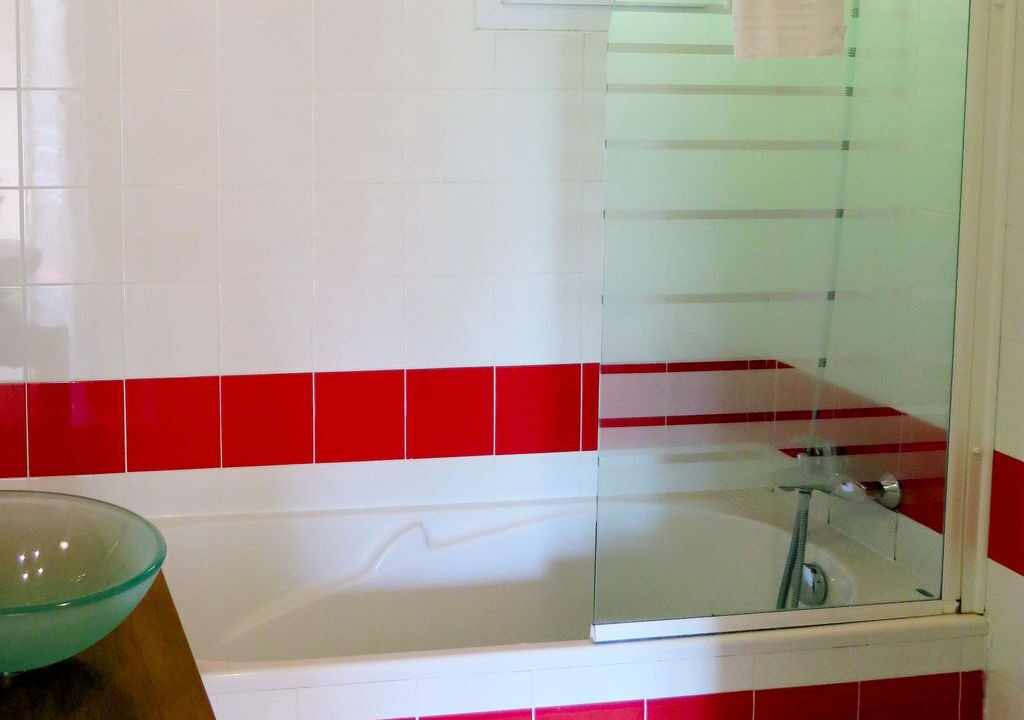 Photo of Bathroom in La Bastide-Clairence