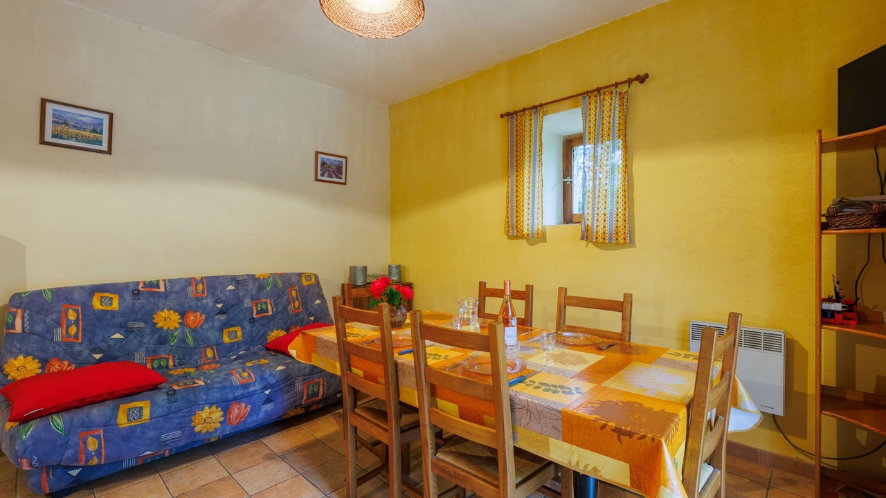 Photo of Livingroom in Barjac