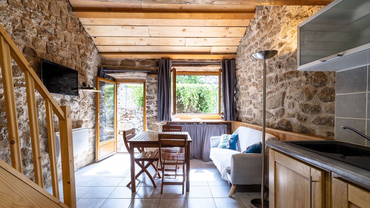Photo of Bedroom in Sainte-Marguerite-Lafigere