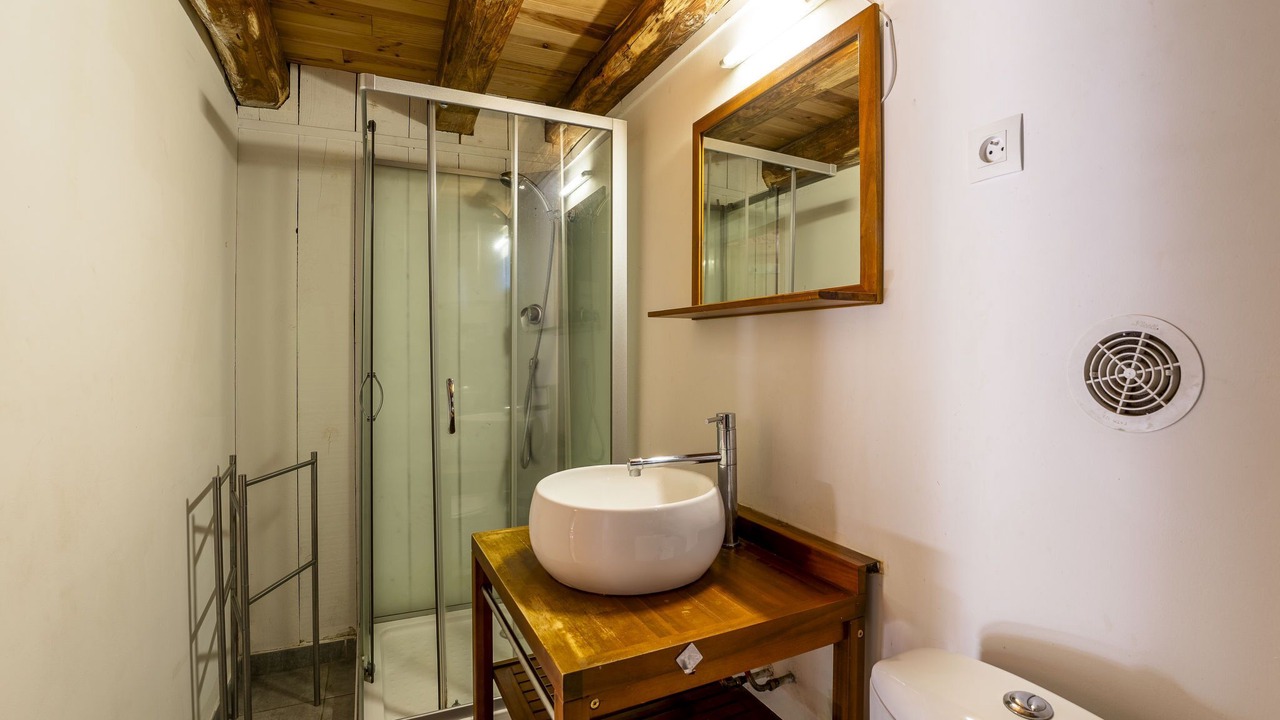 Photo of Bathroom in Sainte-Marguerite-Lafigere