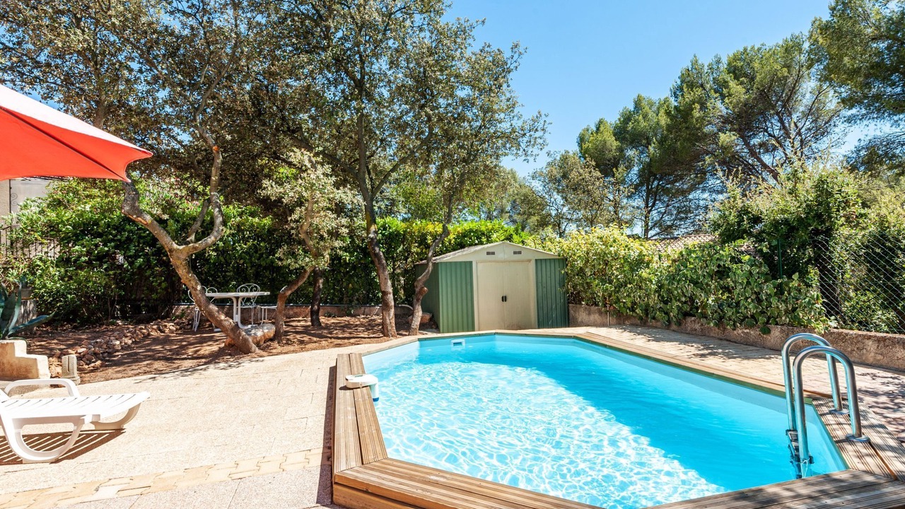 Photo of Outdoor in Lambesc