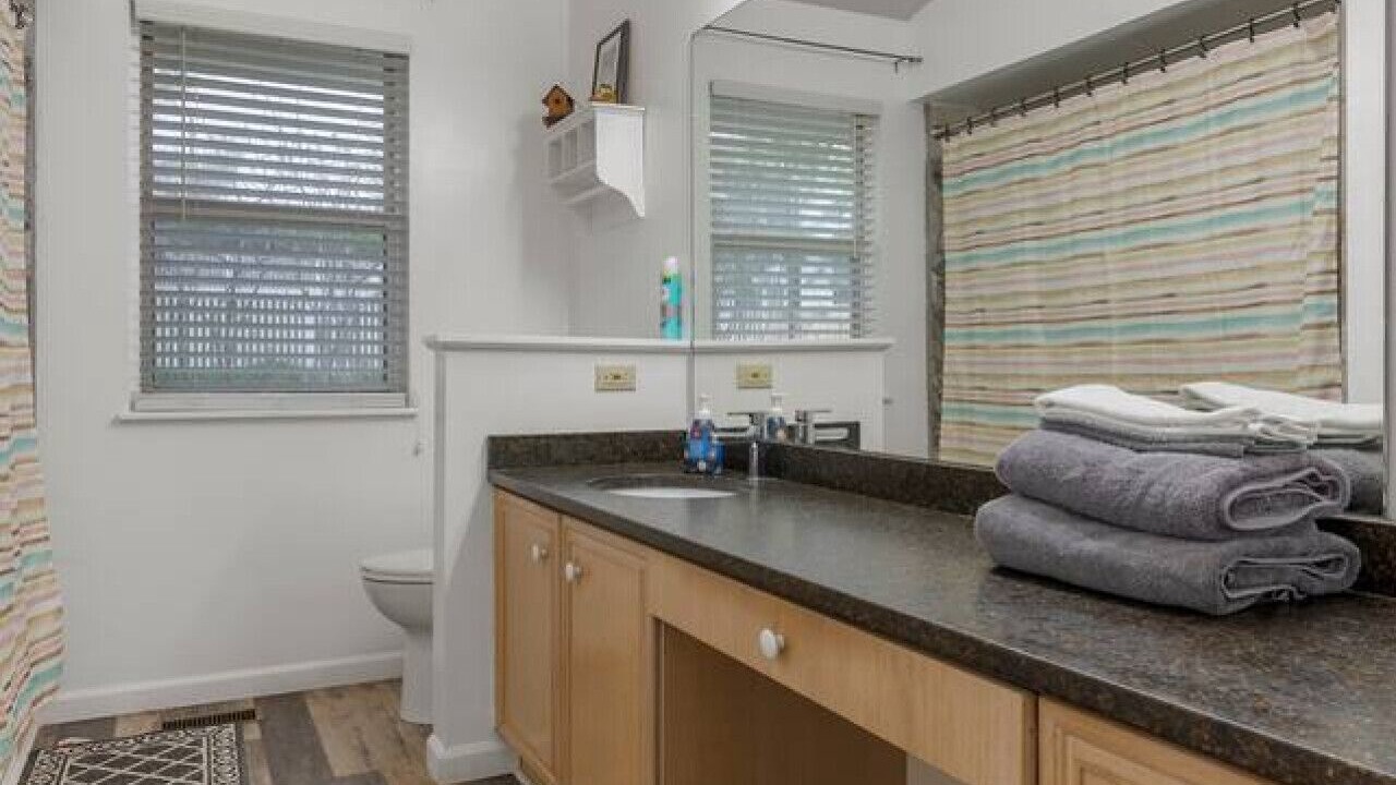 Photo of Bathroom in Olivette