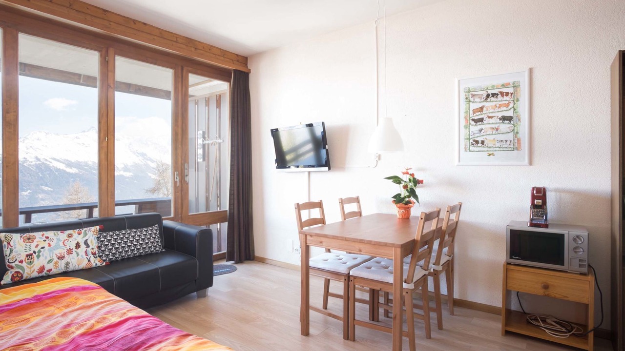 Photo of Bedroom in Vex