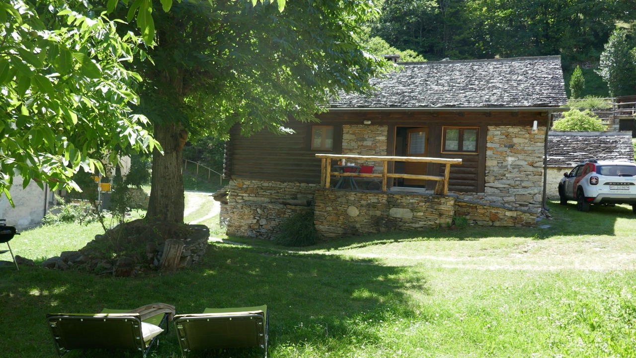 Photo of Others in Semione