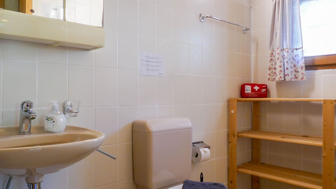 Photo of Bathroom in Semione