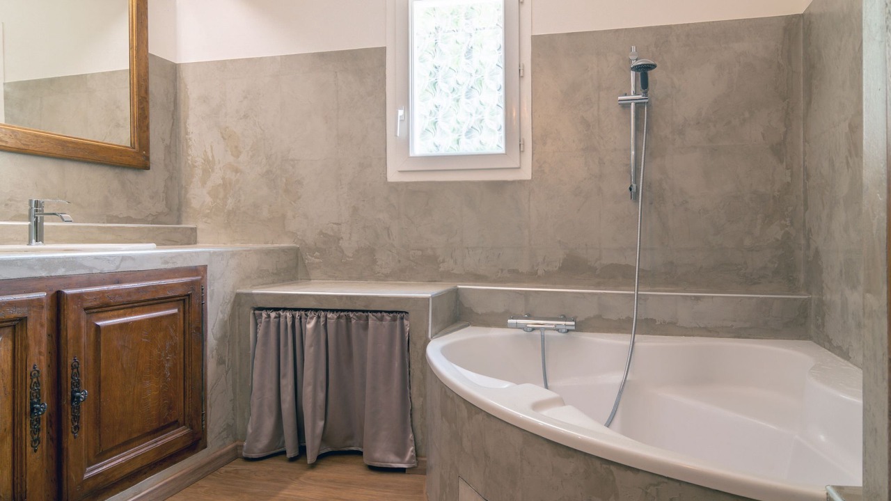 Photo of Bathroom in Rocbaron