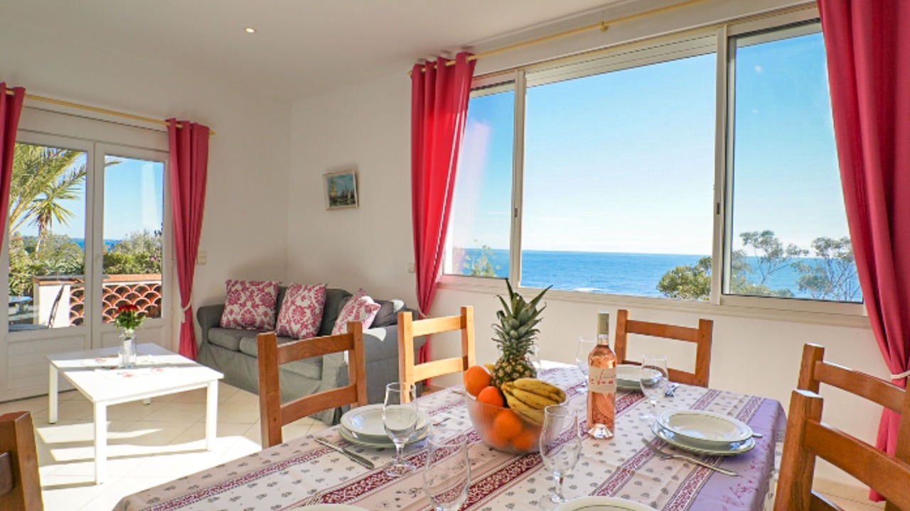 Photo of Bedroom in Theoule-Superieur