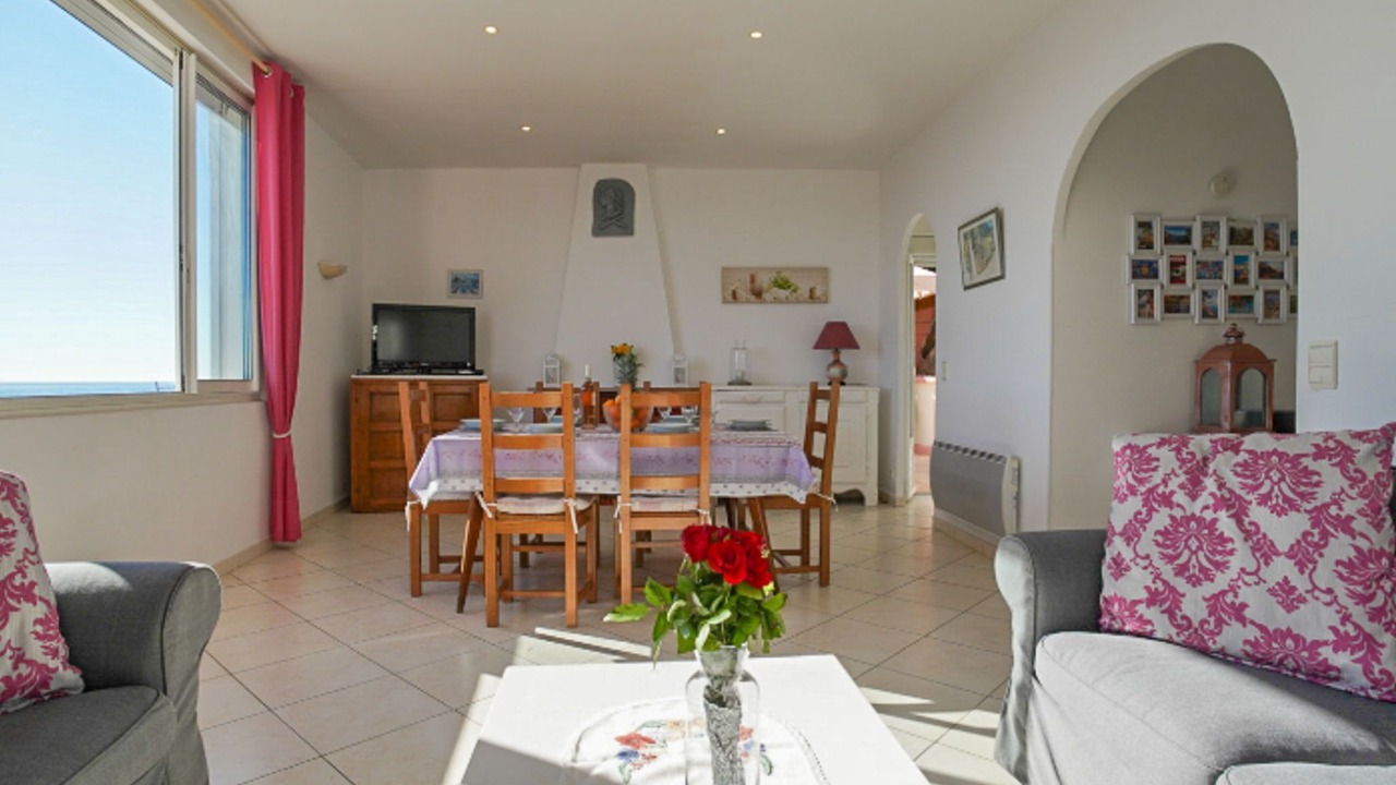 Photo of Livingroom in Theoule-Superieur