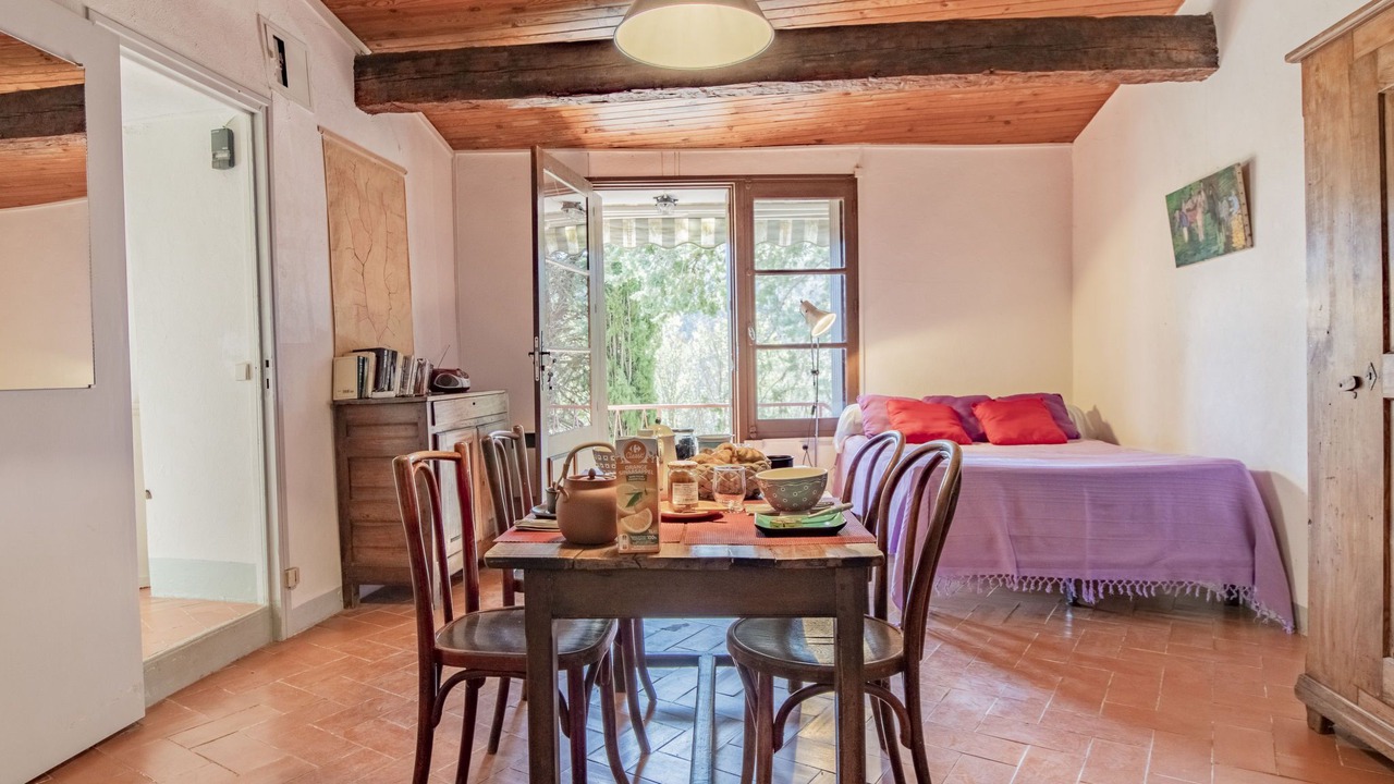 Photo of Bedroom in Puimichel